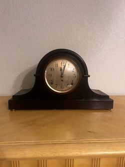Vintage Seth Thomas mantle clock