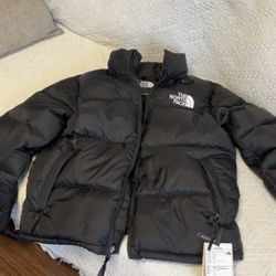 North Face 700 Puffer Black
