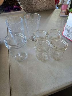 Glass cups