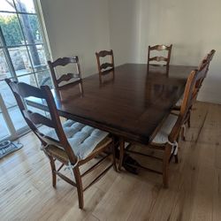 Dinning room table set
