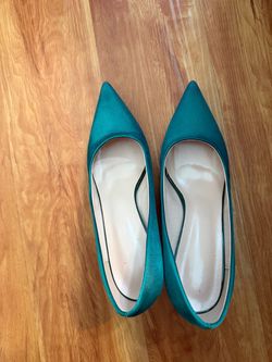 Gorgeous green Satan high heels shoes