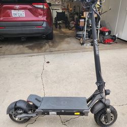New Yumie Swift Electric Scooter. 