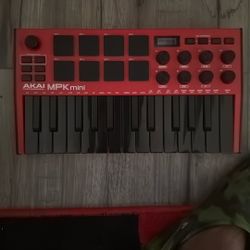 AKAI MPK Mini