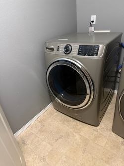 GE WASHER AND DRYER MATCHING SET