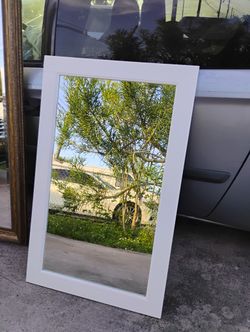 Espejo Con Marco Blanco