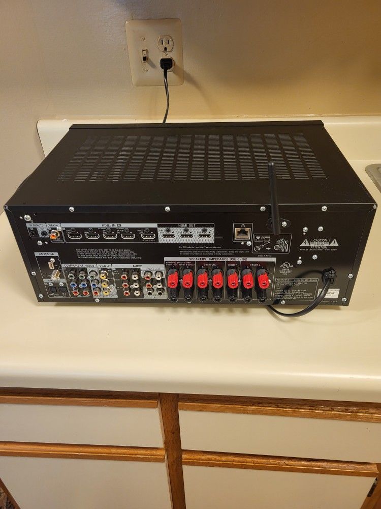 Sony STR-DN1050 7.2 Receiver (Mint!!)