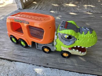 Dinosaur Truck