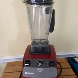VITAMIX PROFESSIONAL INSTITUTE OF AMERICA  SERIES BLENDER  