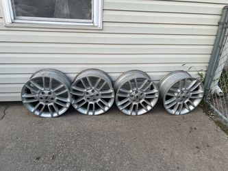 Ford R18’ rim