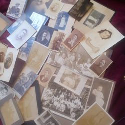 $25! Awesome 90+ Antique Photos Collection 