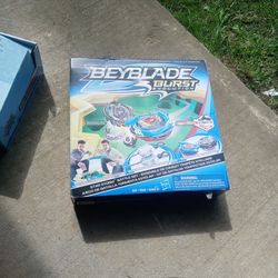 Beyblade burst