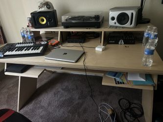 Audio Desk