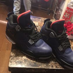 Jordan 4’s loyal blues size 9.5