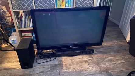 Lg tv w/ soundbar and sub