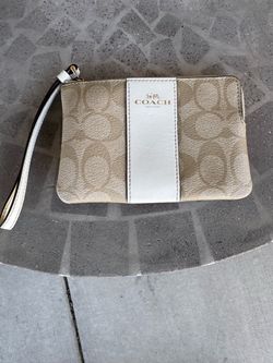 Coach Corner Zip Wristlet