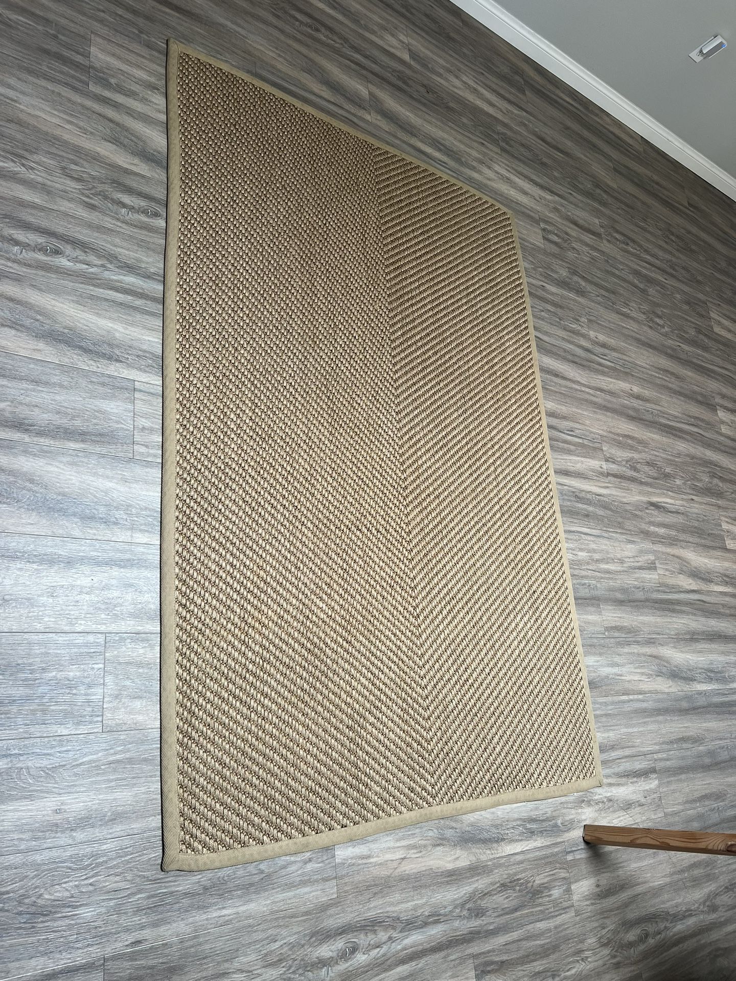 IKEA Hellested Rug, Like New