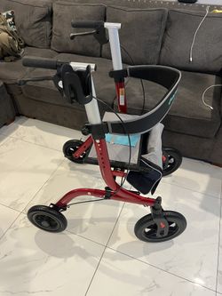 New Walker Rollator/chair