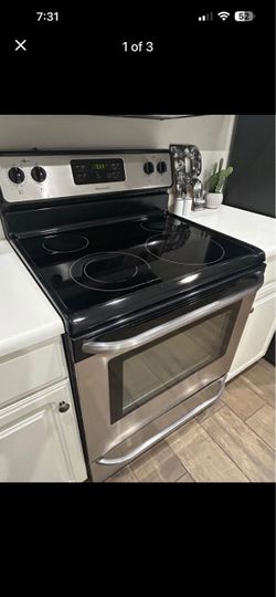 Frigidaire Electric Stovetop/Oven