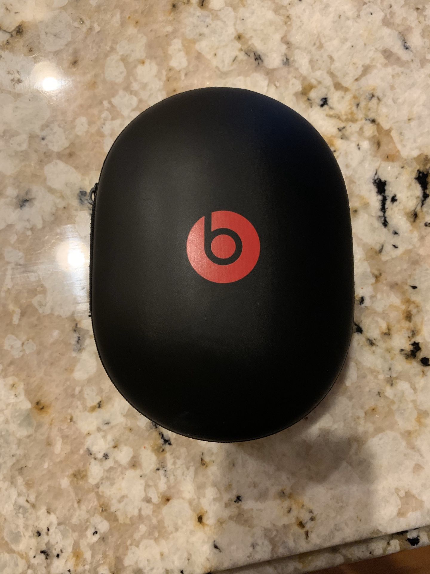 Beats Studio 2 wireless