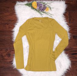 Old Navy Top Size Small