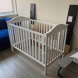 Whit New Baby Crib