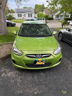 2012 Hyundai Accent