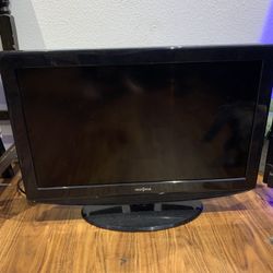 23” Insignia TV