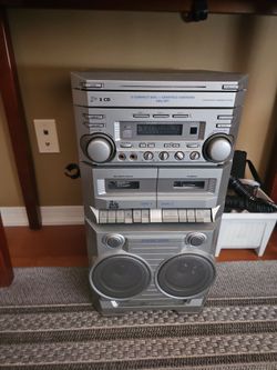 The Singing Machine SMG-301 Karaoke CD System