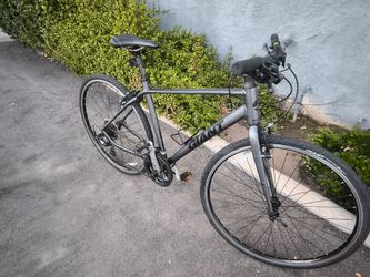 Giant Escape 3 in grey