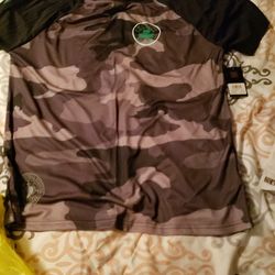 Boston Celtics Light Weight Cameo Shirt