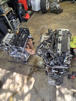 Mechanic work honda civic parts