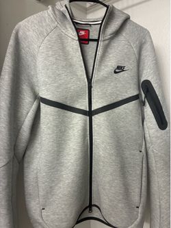 Nike tech