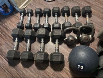 2x5, 2x8, 2x10, 2x12, 2x20 AND 2x25 LB  DUMBBELL WEIGHTS, 15 LB SLAM BALL AND 2x10 LB KETTLE BELLS $130 FIRM