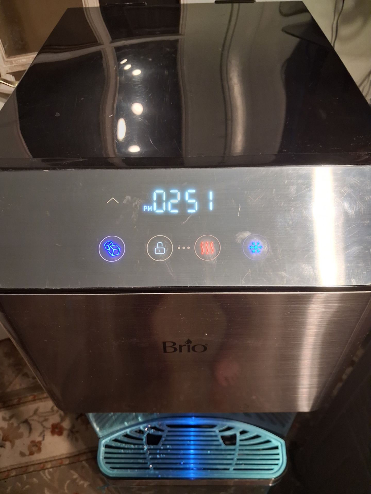 Brio water dispenser