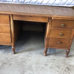 59”wx32”dx31”h Solid wood heavy desk