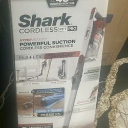 BNIB Shark Pet Pro Cordless 