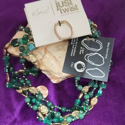 Twist multistrand necklace 