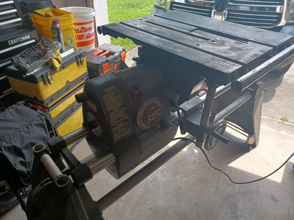Shopsmith Mark 5 , Tablesaw,  Drill Press , Woodlathe. Disc Sander , Bandsaw With Planer Attachment