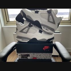 1 Month Early! Jordan 4 White Cement Size 11