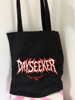 DAYSEEKER TOTE FROM EXCLUSIVE EVENT