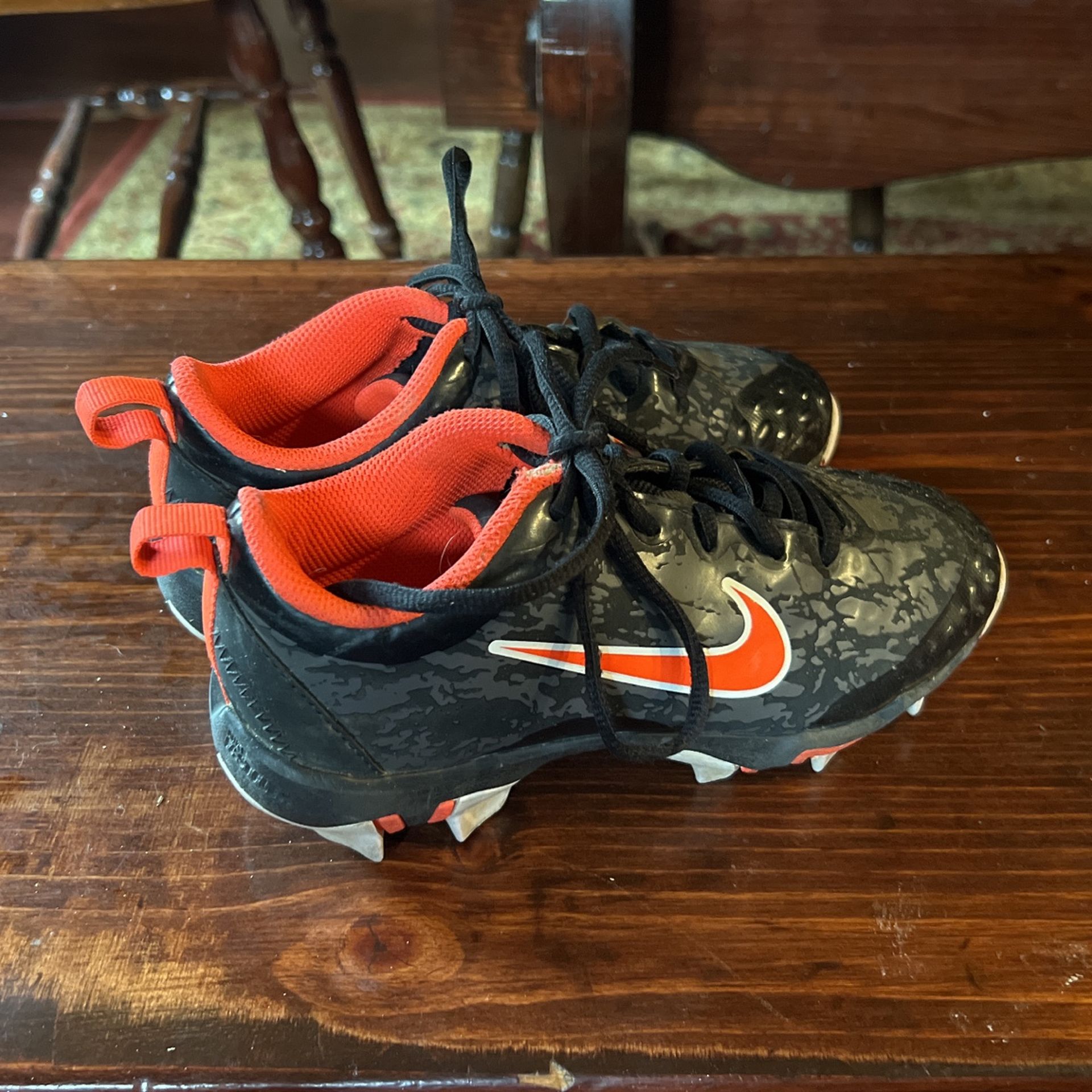 Nike Soccer Cleat Size 1