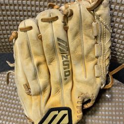 Mizuno MPR1102 Right Hand Throw 11” Baseball Glove Mitt