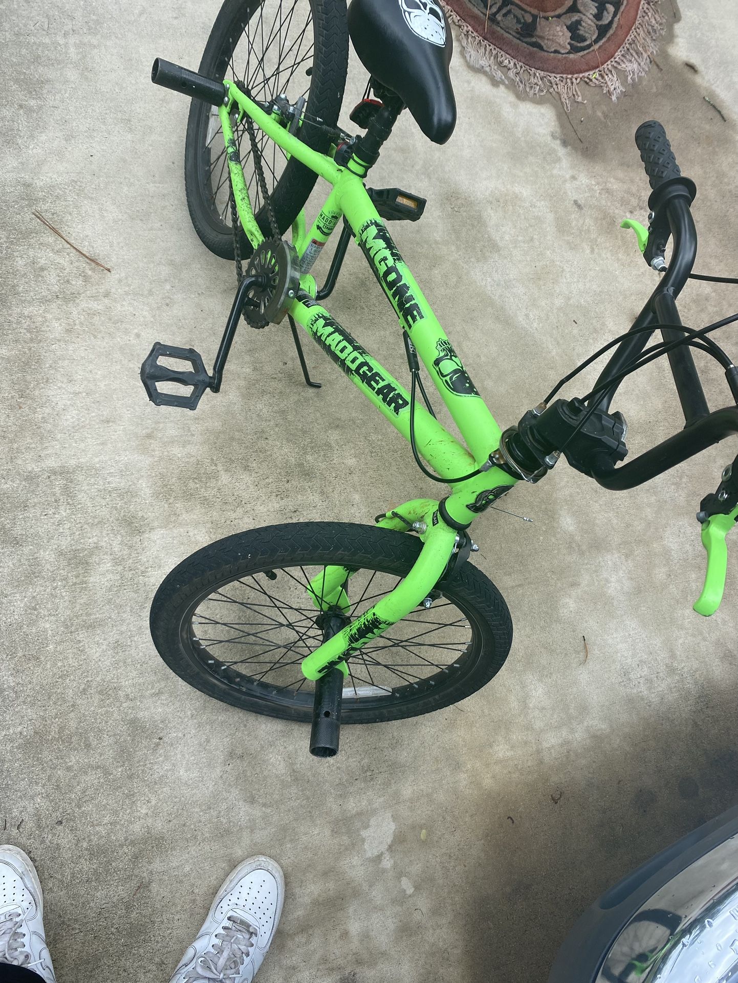 MaddGear Bmx