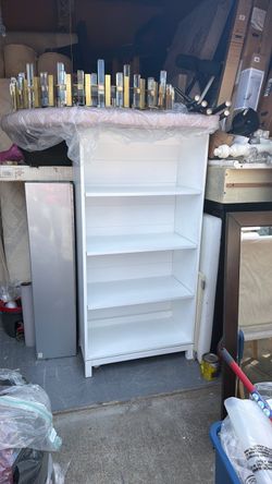 Bookshelf
