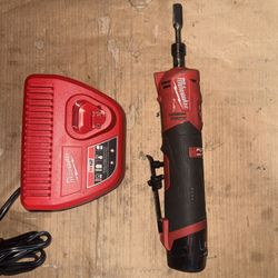 Milwaukee M12 Brushless Cordless 1/4inch Straight Die Grinder Kit