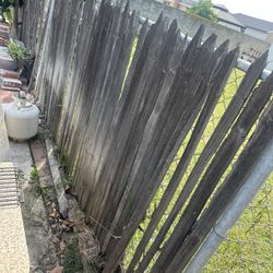 Free Wooden Fence Pickets 