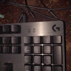 Logitech g512 carbon full mechanical keyboard