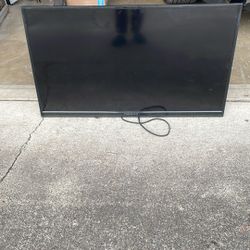 Proscan 40 Inch LED TV w/  wall mount included