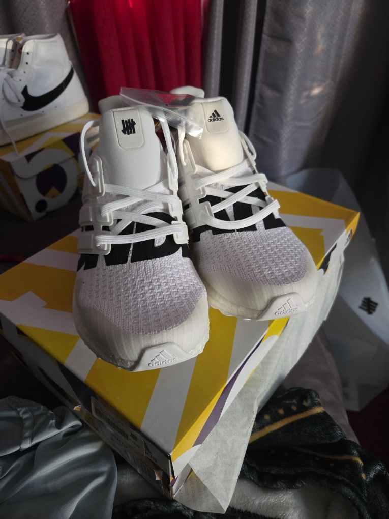 NEW ADIDAS ULTRABOOST