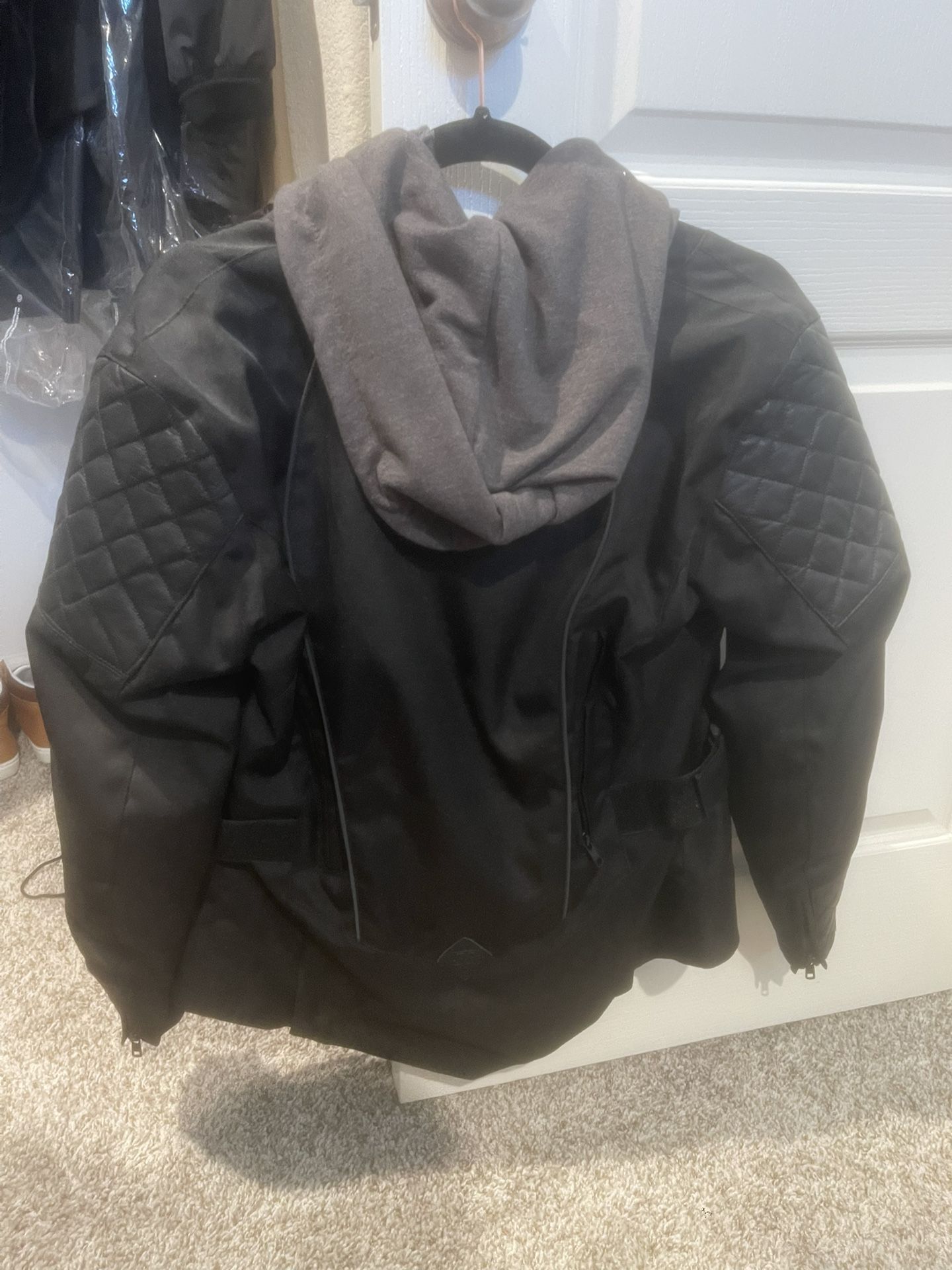 Women’s Motorcycle Jacket